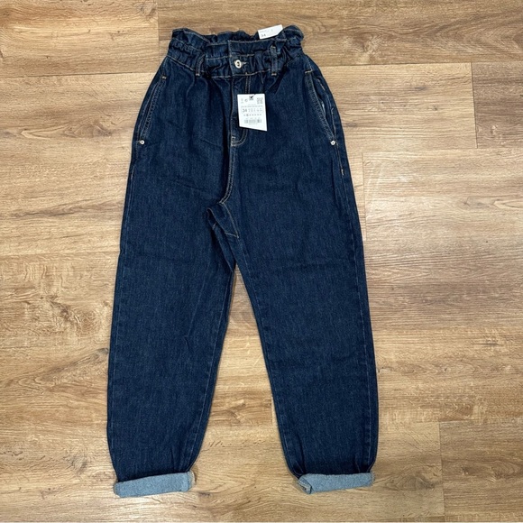 Zara High Waisted Baggy Fit Paper Bag Carrot Leg‎ Ankle Jeans Dark Wash Sz 2 NEW - Picture 2 of 9